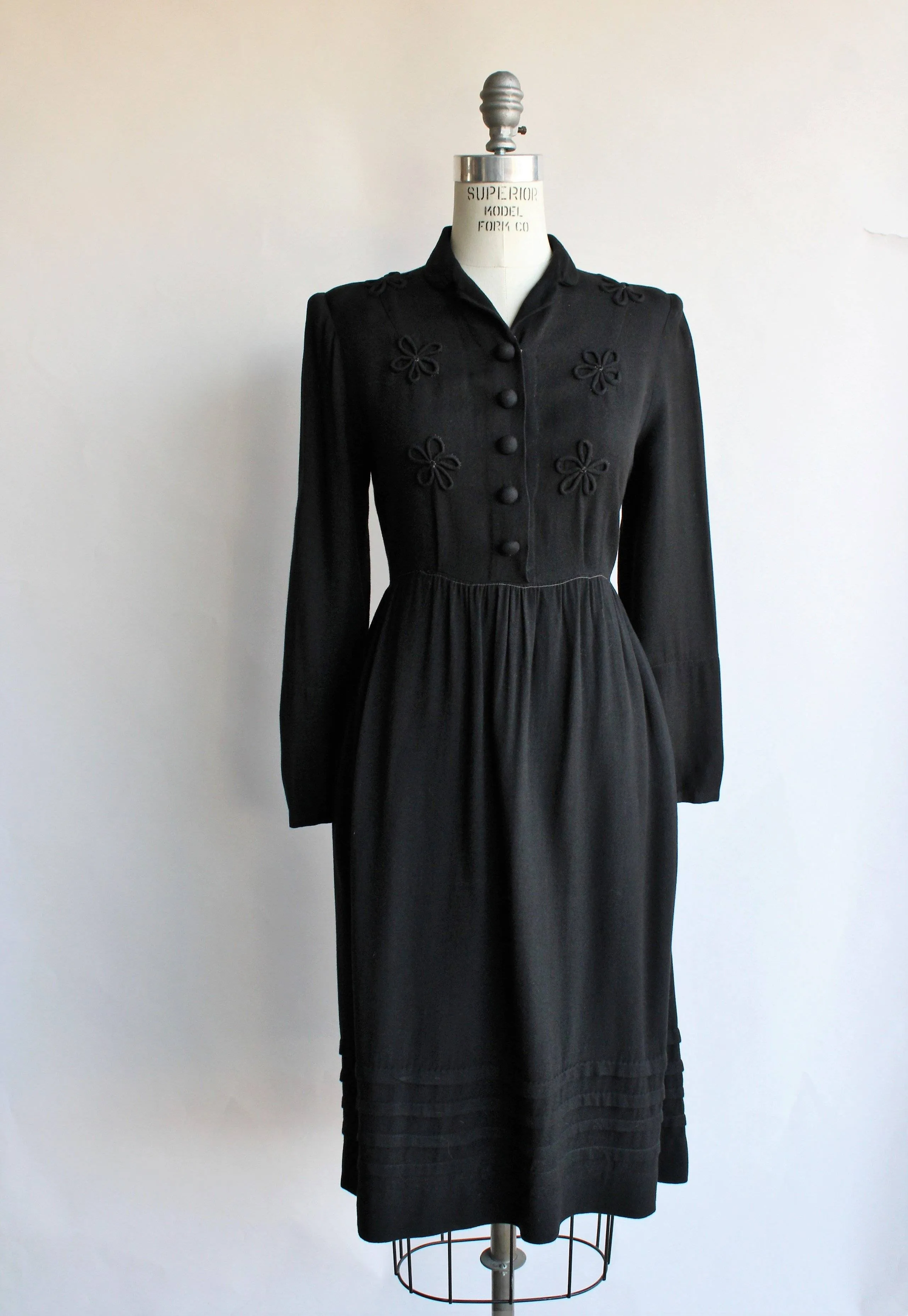 Vintage 1930s 1940s Black Wool Dress