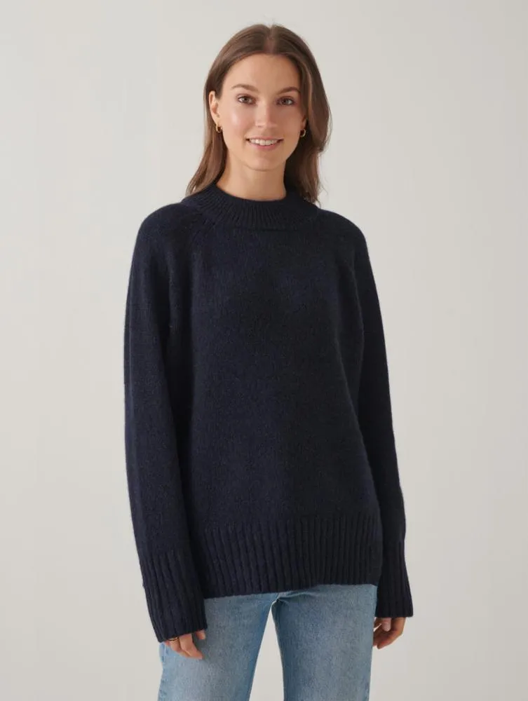 White   Warren - Lofty Cashmere Blend Marled Crewneck In Navy Marl